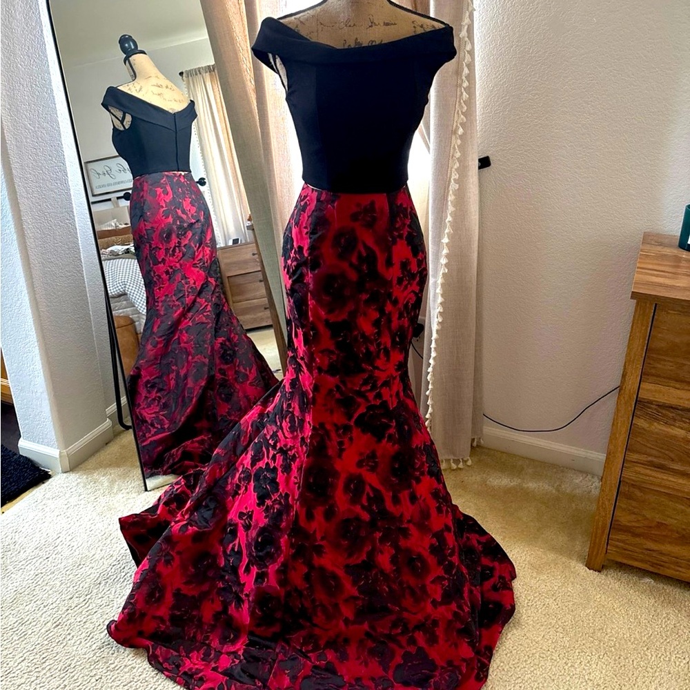 Red & Black Two Piece Gown Dress